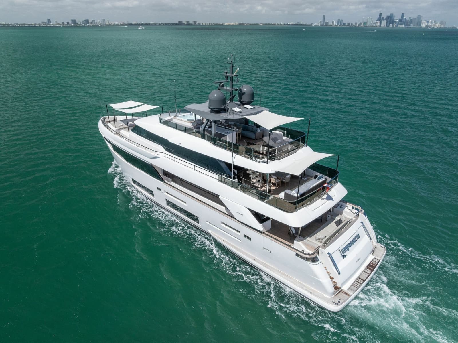 2023 Custom Line 33 Navetta - Photo 8