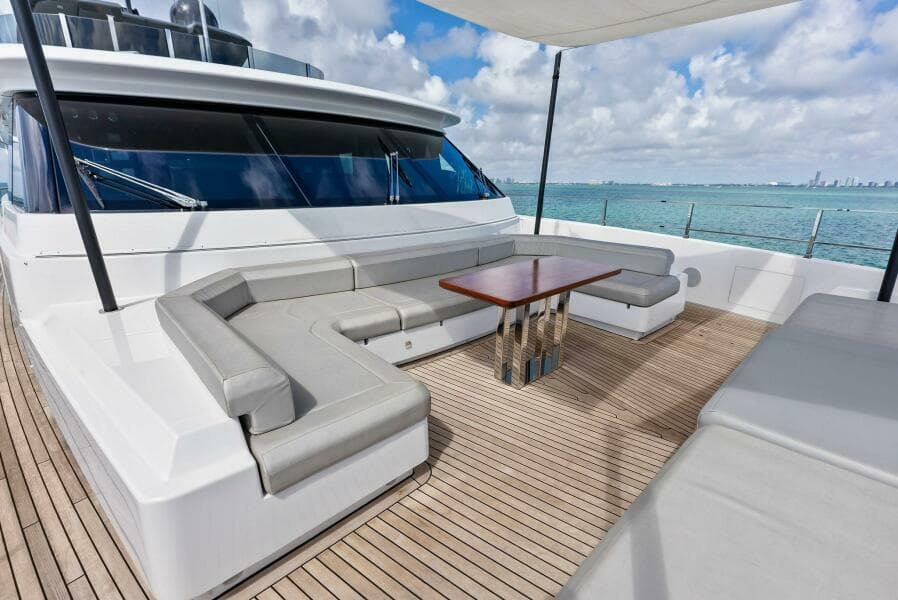 2023 Custom Line 33 Navetta - Photo 34