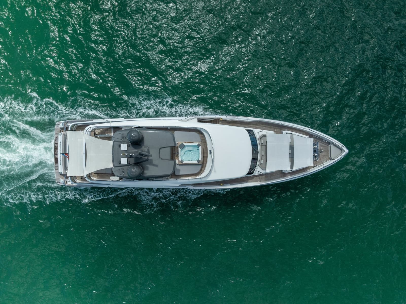 2023 Custom Line 33 Navetta - Photo 17