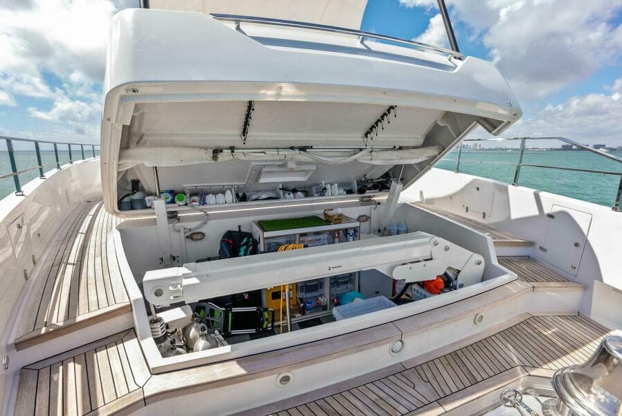2023 Custom Line 33 Navetta - Photo 136