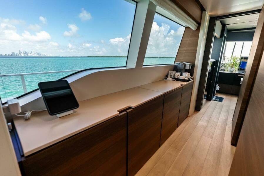 2023 Custom Line 33 Navetta - Photo 116