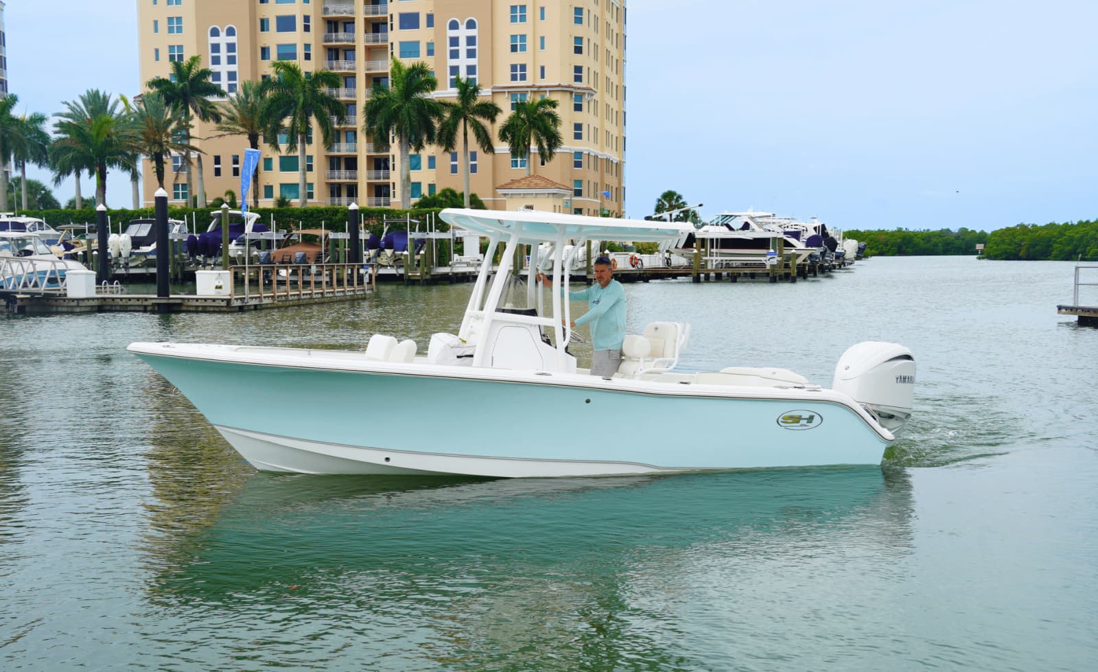 2027 Sea Hunt Ultra 229 - Photo 1