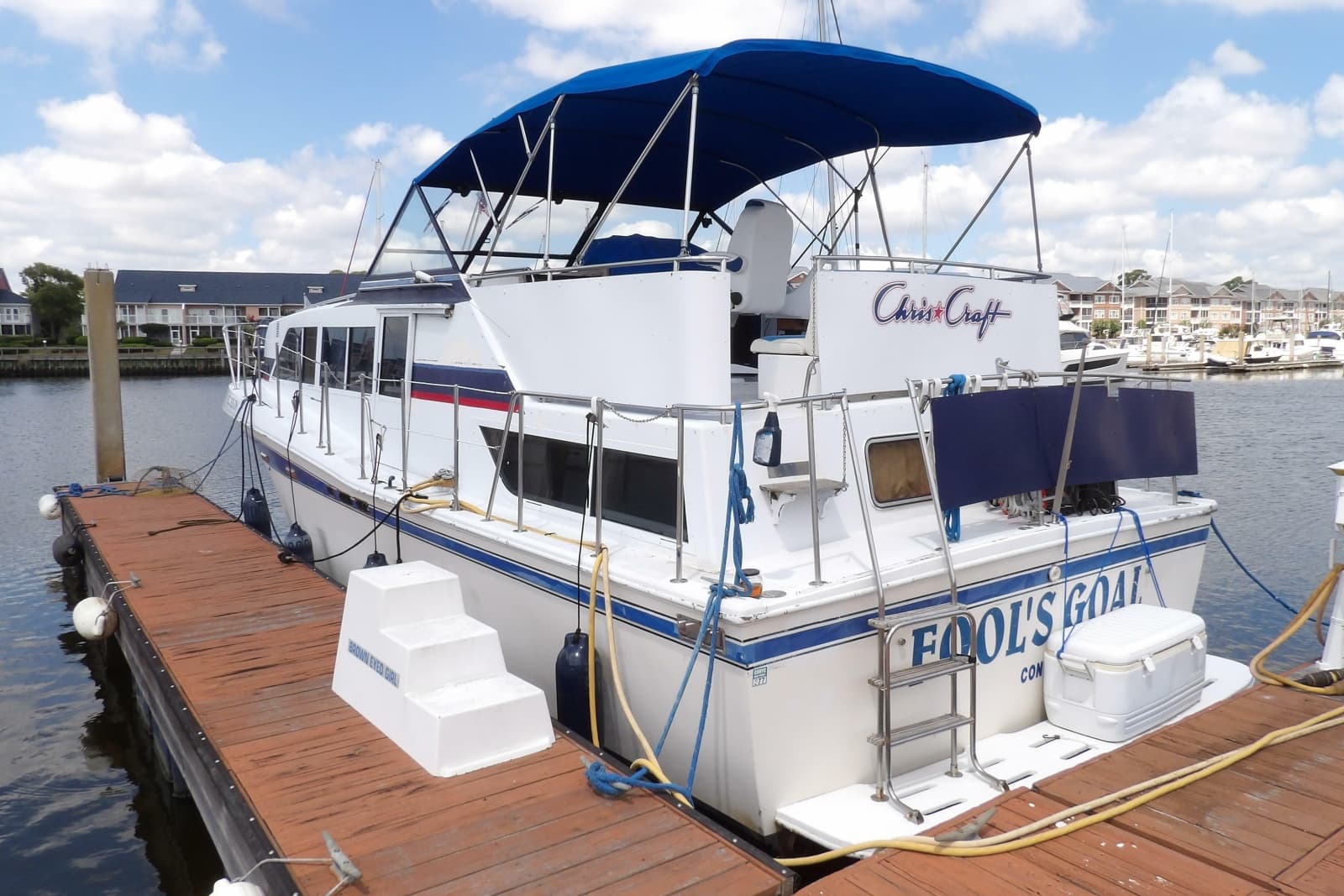 1984 Chris-Craft 381 Catalina - Photo 8