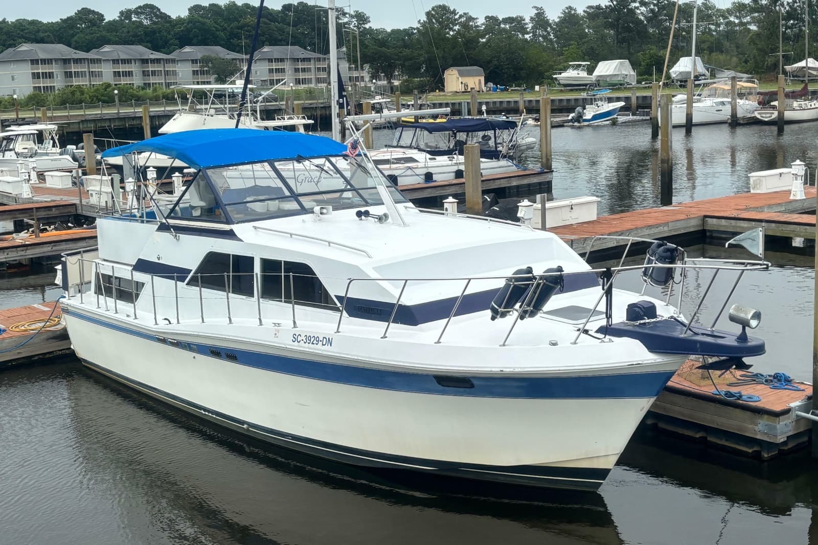 1984 Chris-Craft 381 Catalina - Photo 1