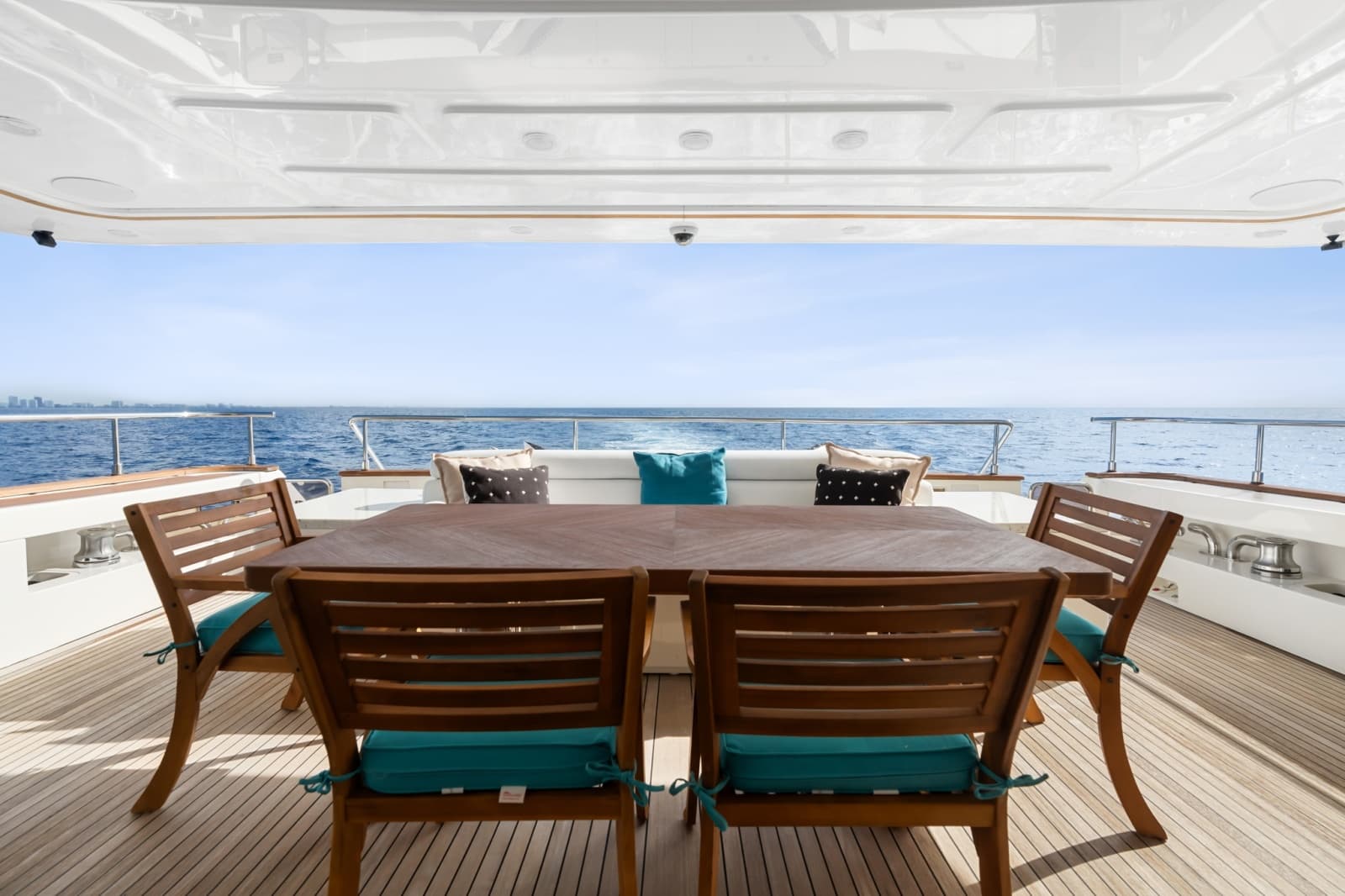 2011 Ferretti Yachts Custom Line - Photo 59