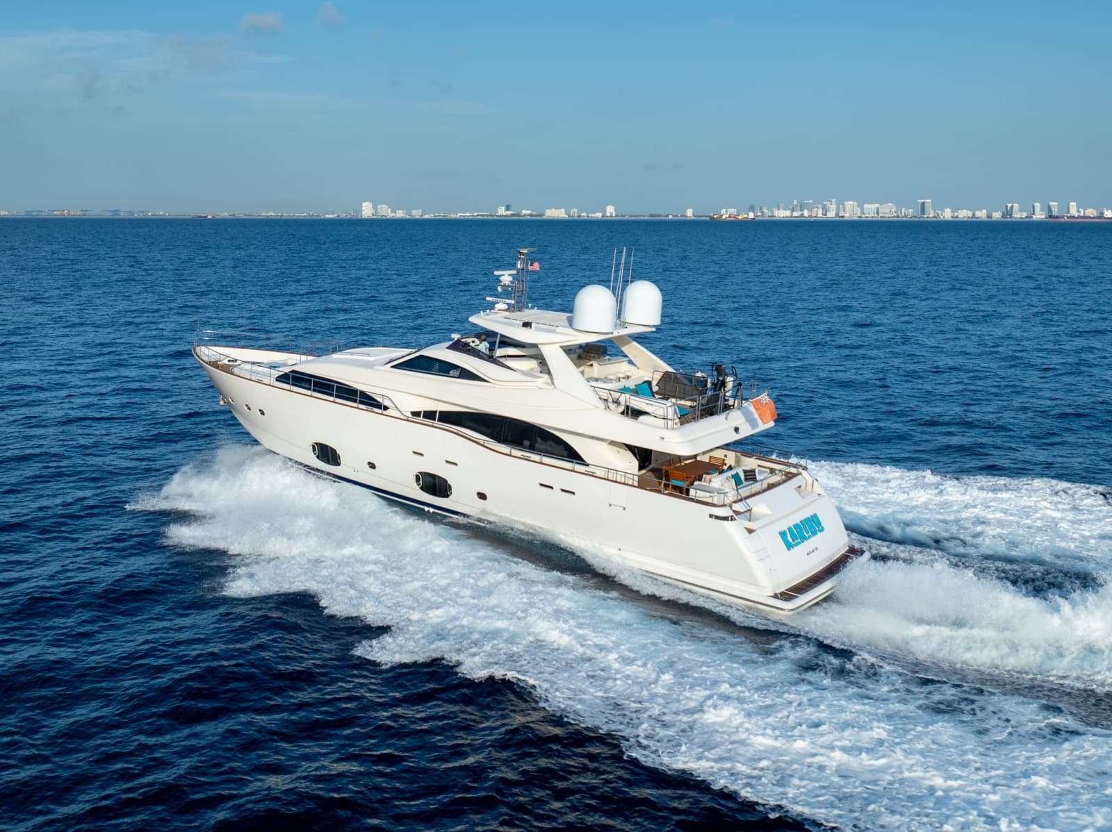 2011 Ferretti Yachts Custom Line - Photo 3