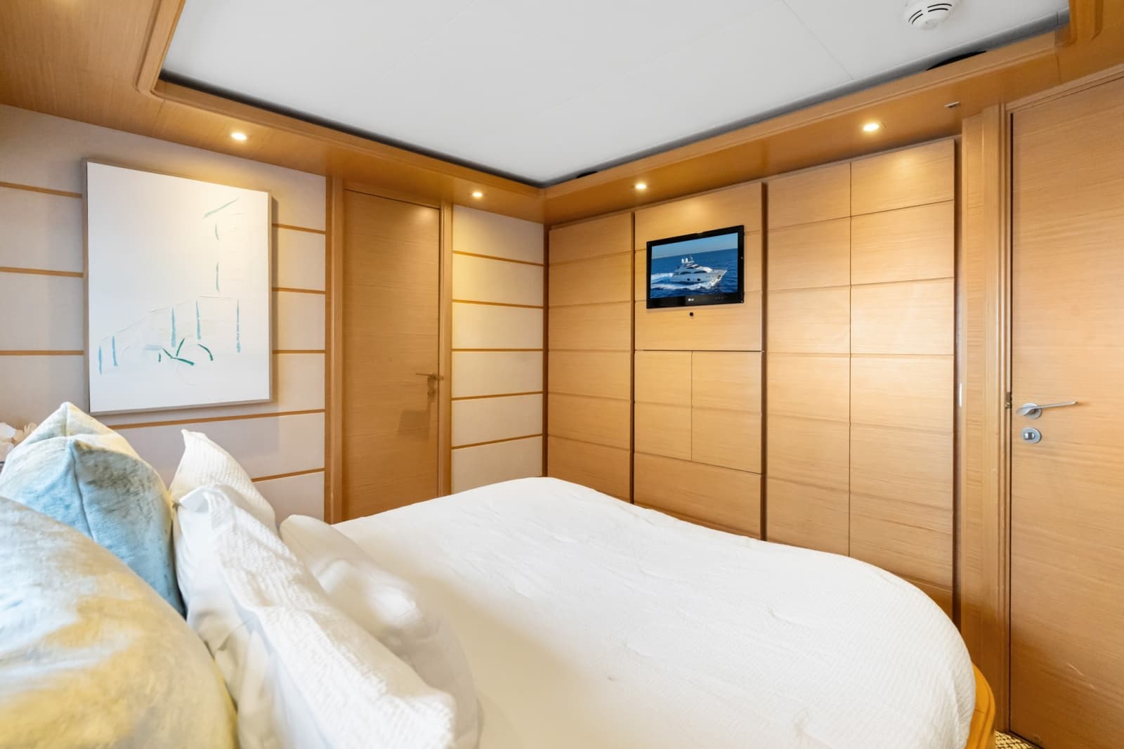2011 Ferretti Yachts Custom Line - Photo 35