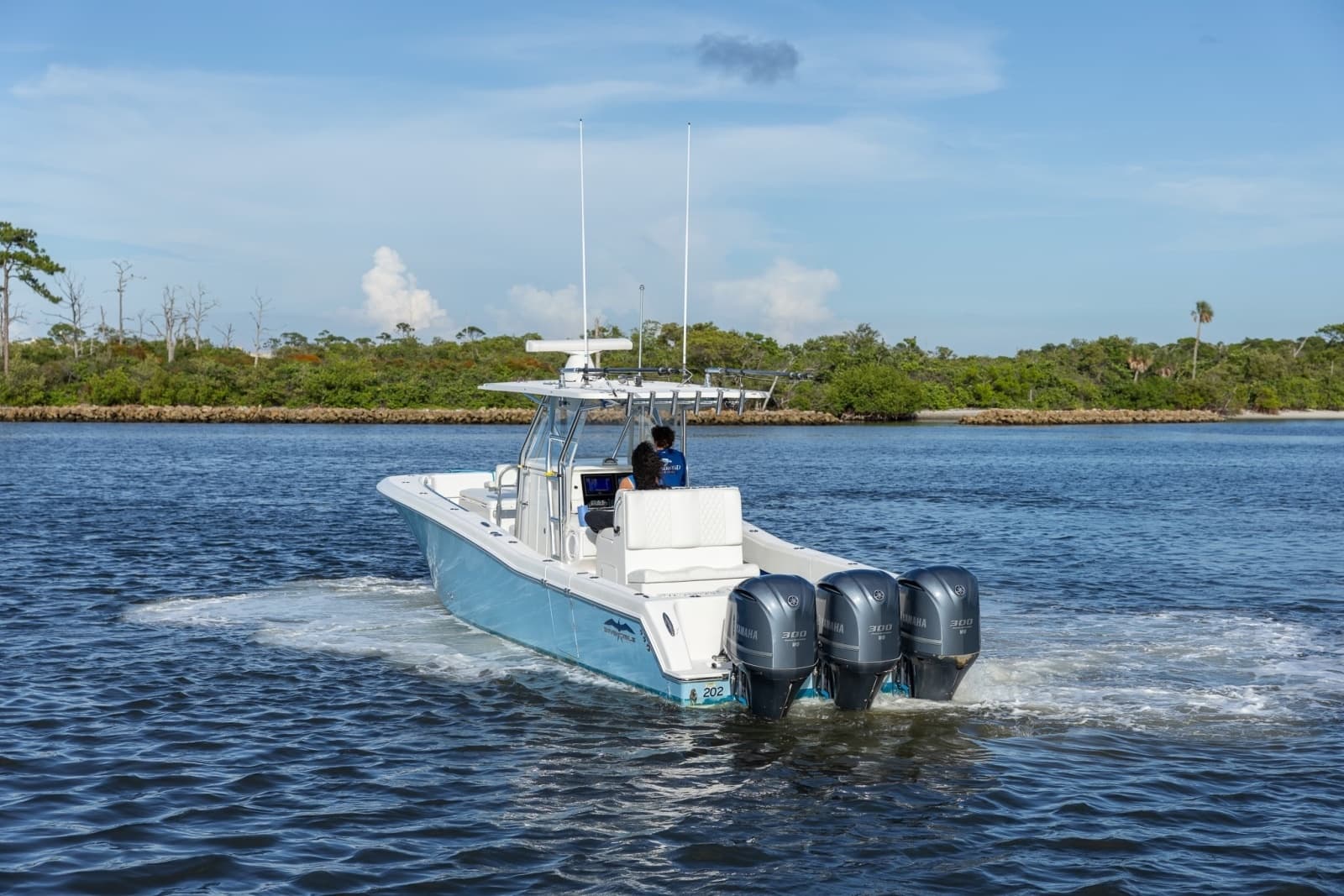 2015 Invincible Center Console - Photo 10