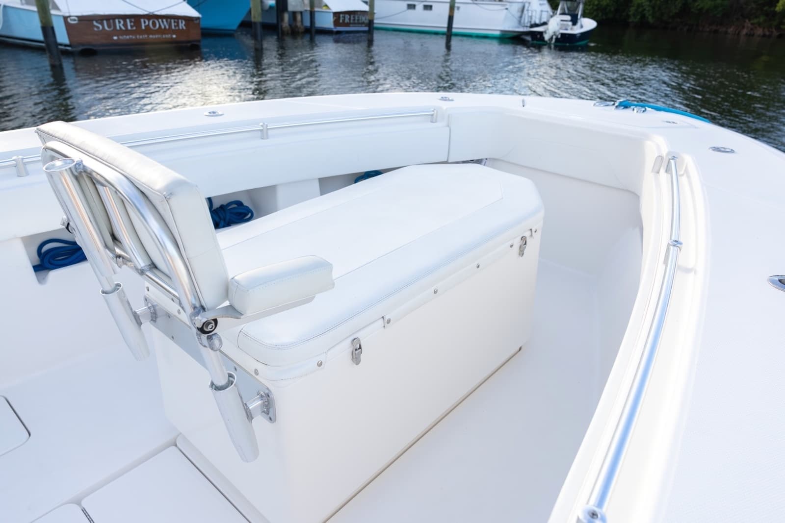 2015 Invincible Center Console - Photo 4