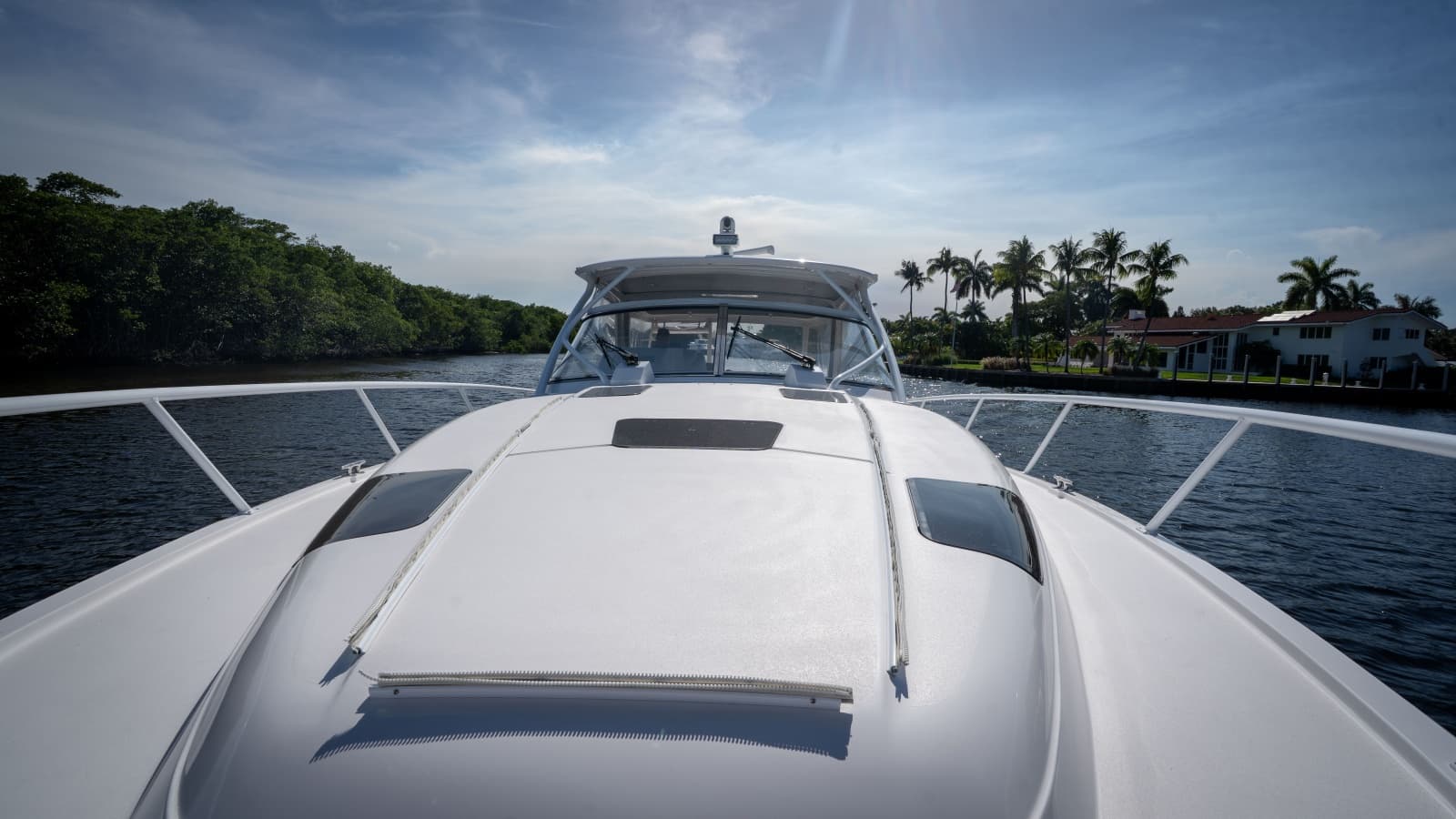 2019 Intrepid 475 Sport Yacht - Photo 12