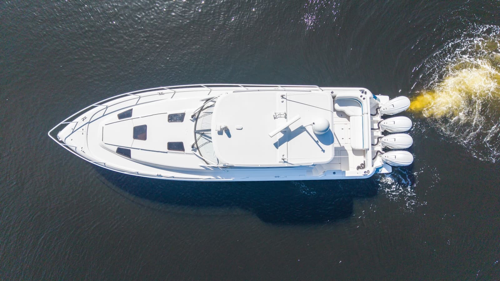 2019 Intrepid 475 Sport Yacht - Photo 5