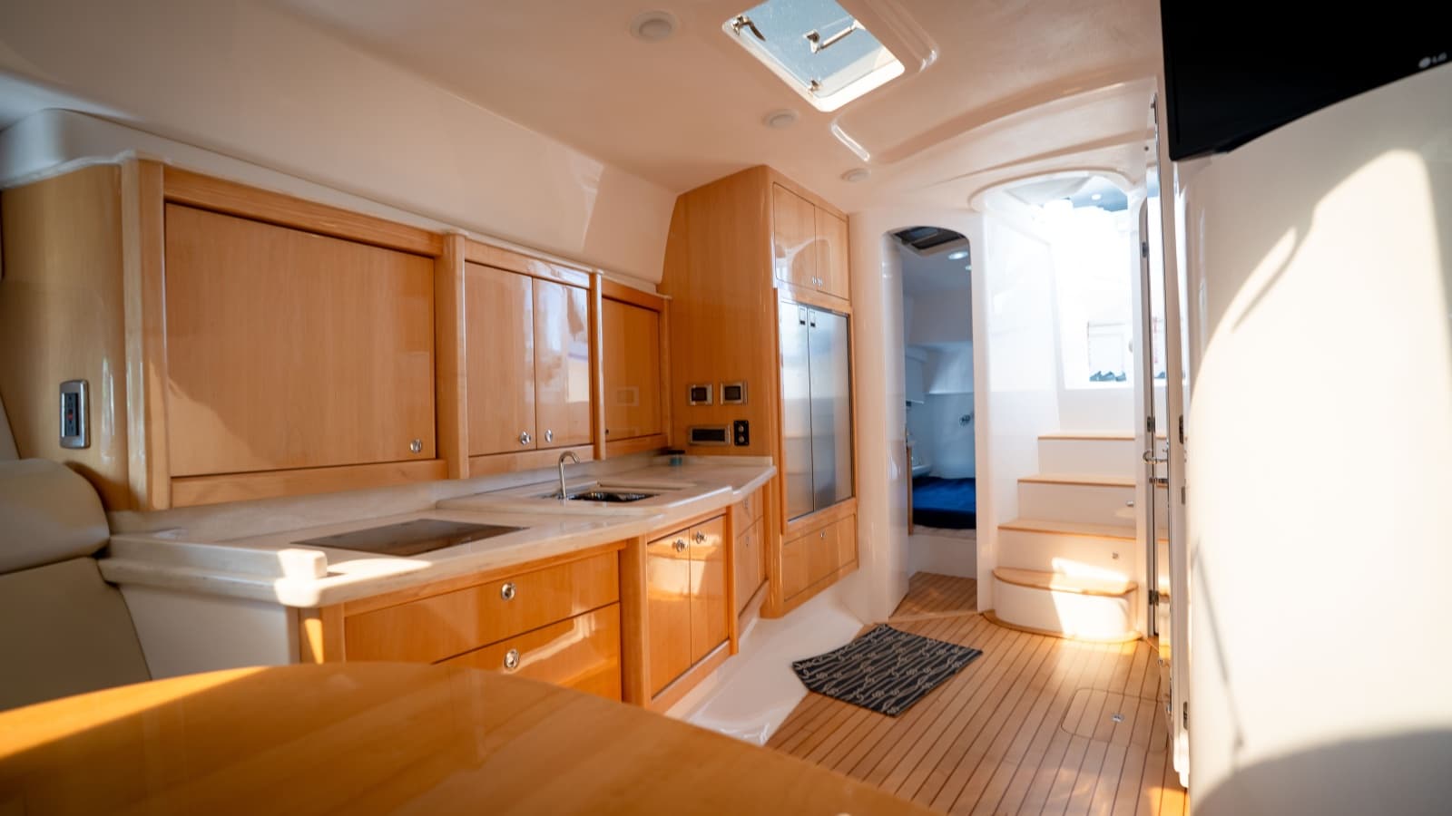 2019 Intrepid 475 Sport Yacht - Photo 22