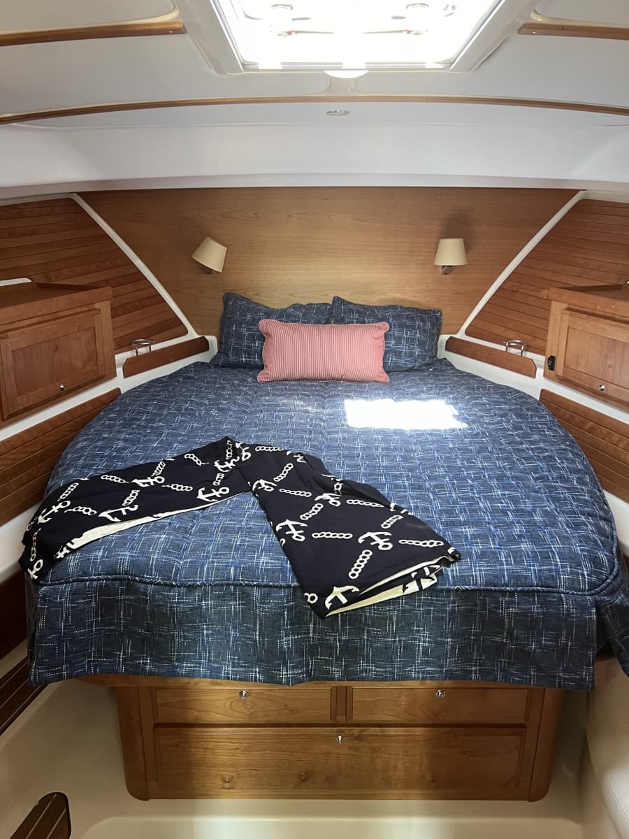 2024 Back Cove 372 - Photo 17