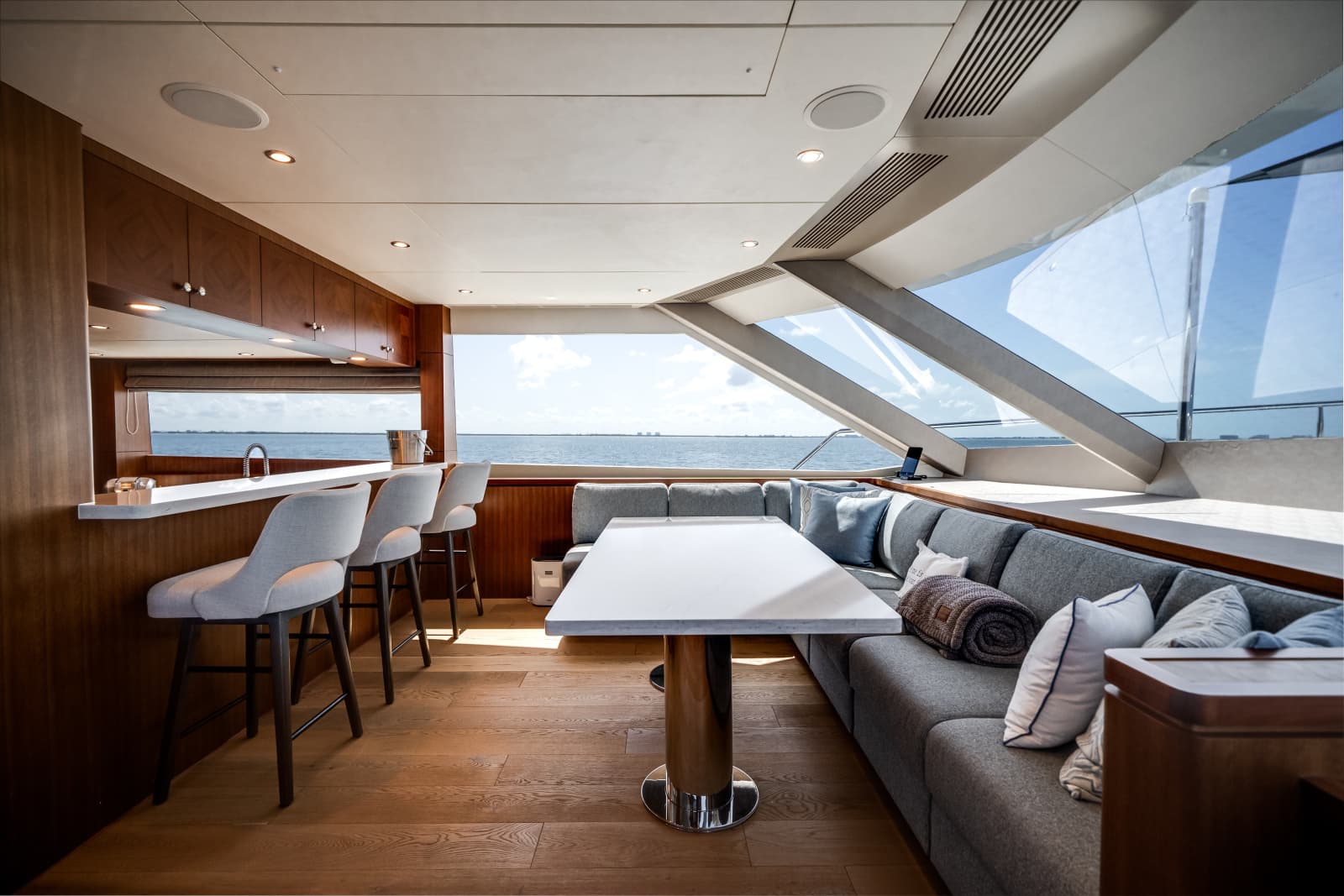 2018 Ocean Alexander 100 MY - Photo 53