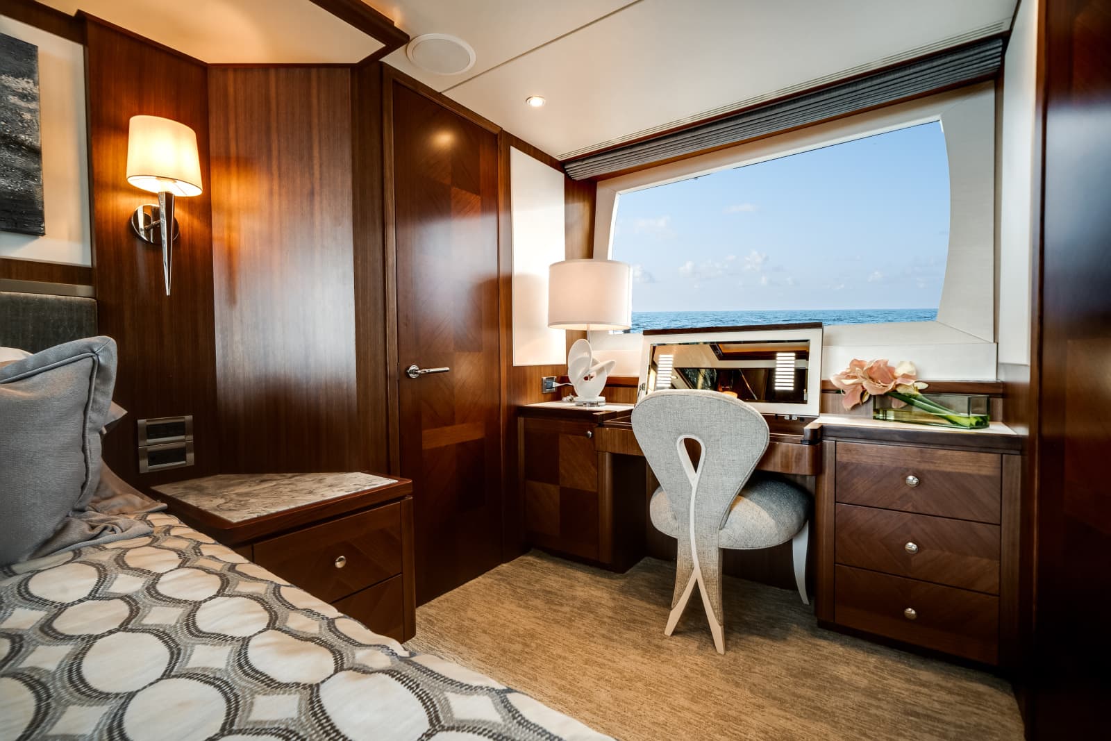 2018 Ocean Alexander 100 MY - Photo 77