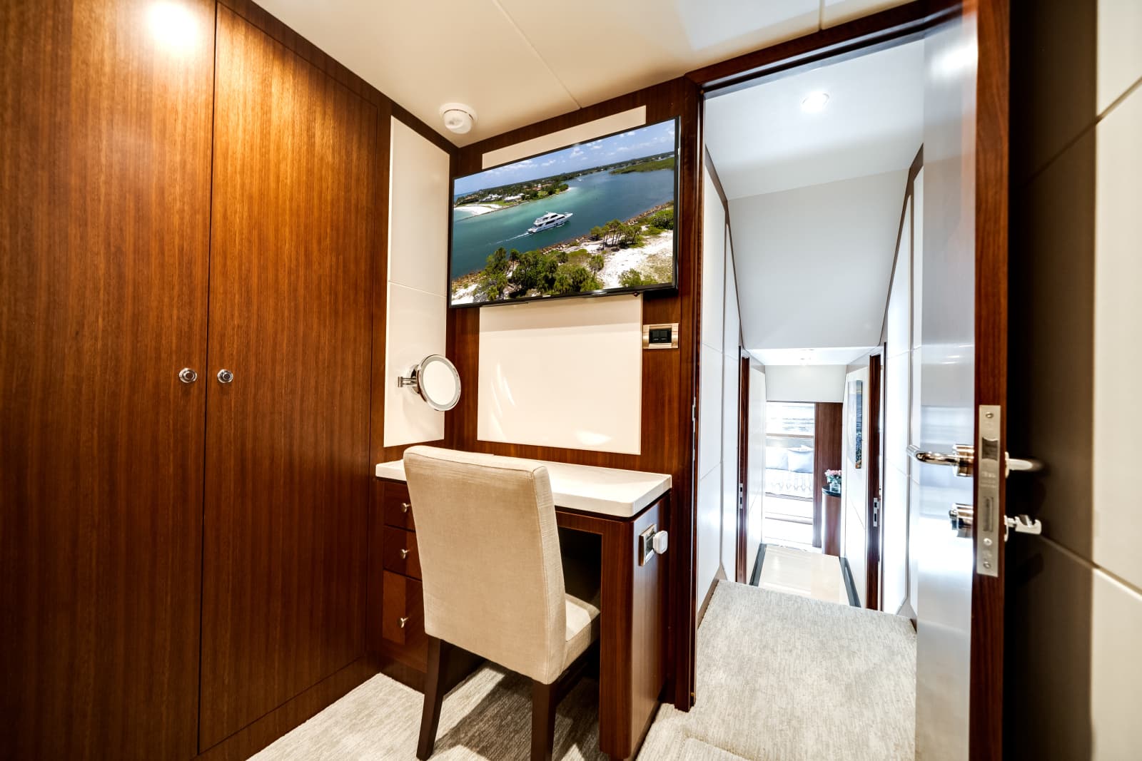 2018 Ocean Alexander 100 MY - Photo 61