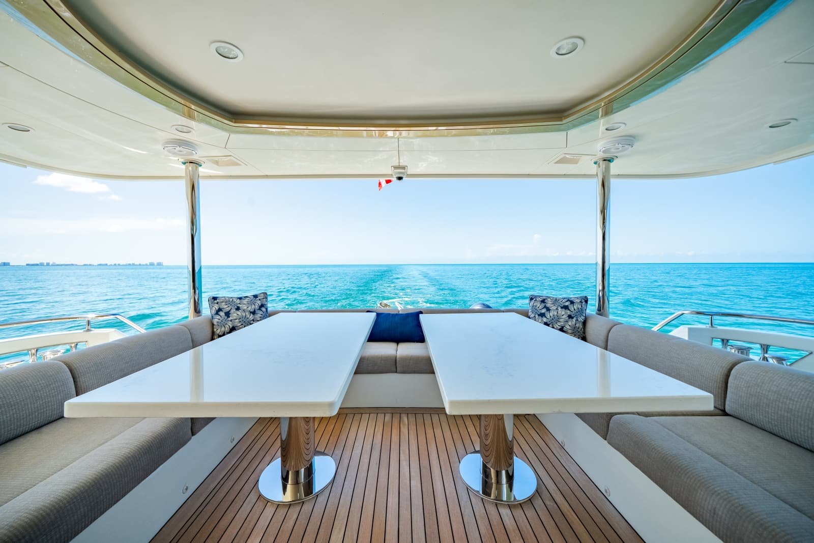 2018 Ocean Alexander 100 MY - Photo 94