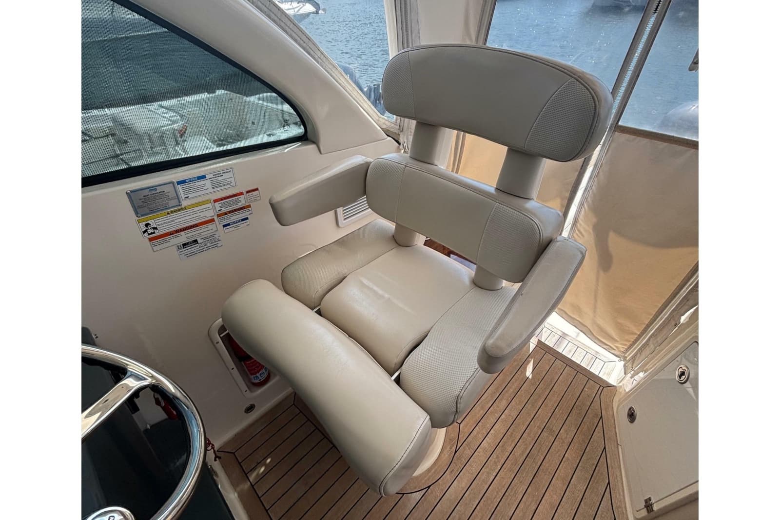 2012 Pursuit OS 345 Offshore - Photo 12