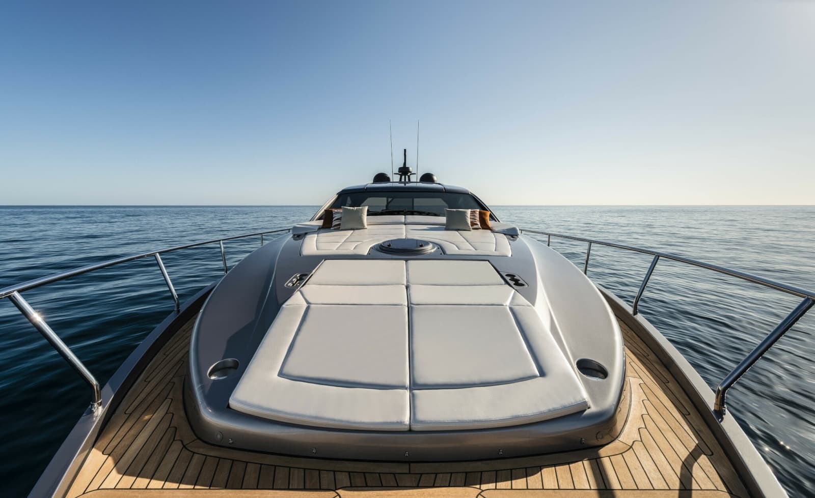2023 Pershing 6X - Photo 9