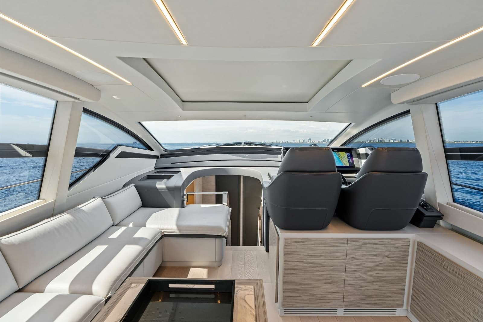 2023 Pershing 6X - Photo 33