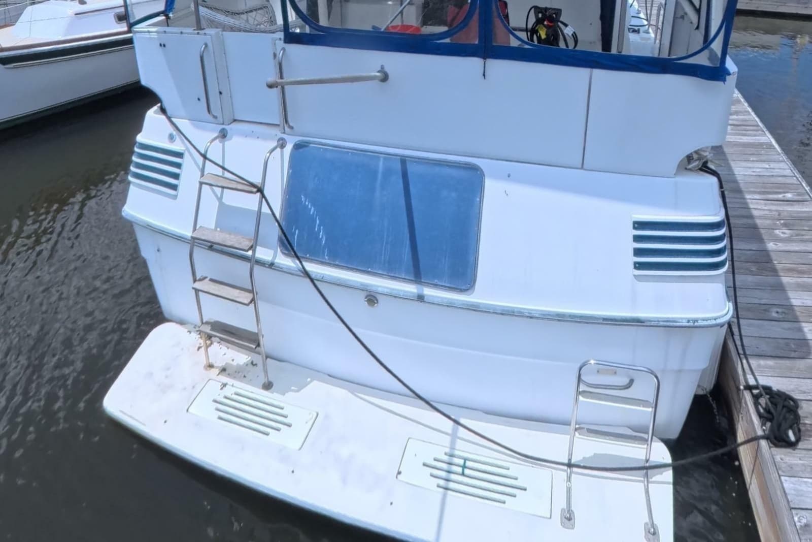 1988 Sea Ray 415 Aft Cabin - Photo 5