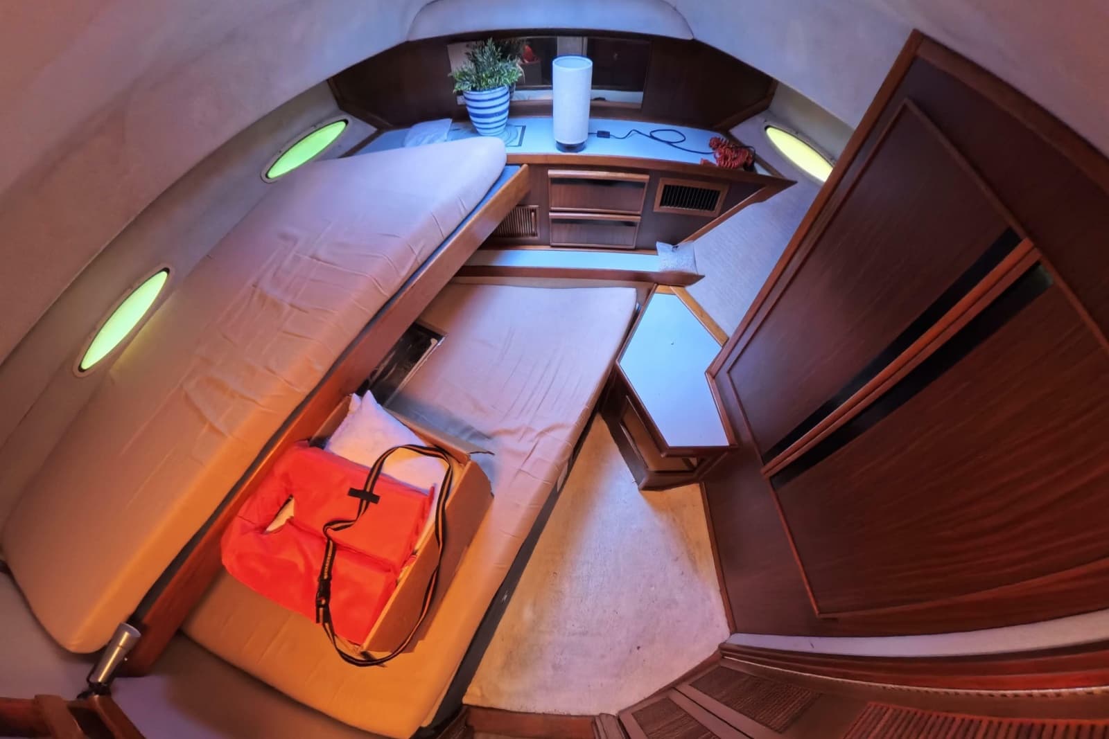 1988 Sea Ray 415 Aft Cabin - Photo 57