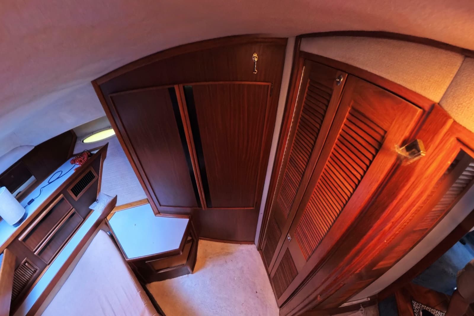 1988 Sea Ray 415 Aft Cabin - Photo 56
