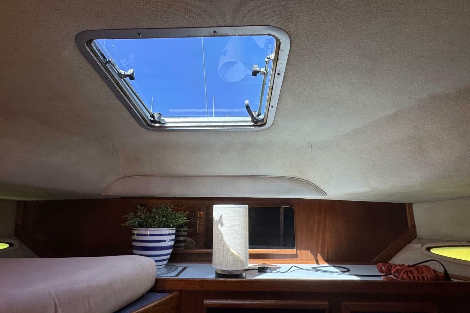 1988 Sea Ray 415 Aft Cabin - Photo 58