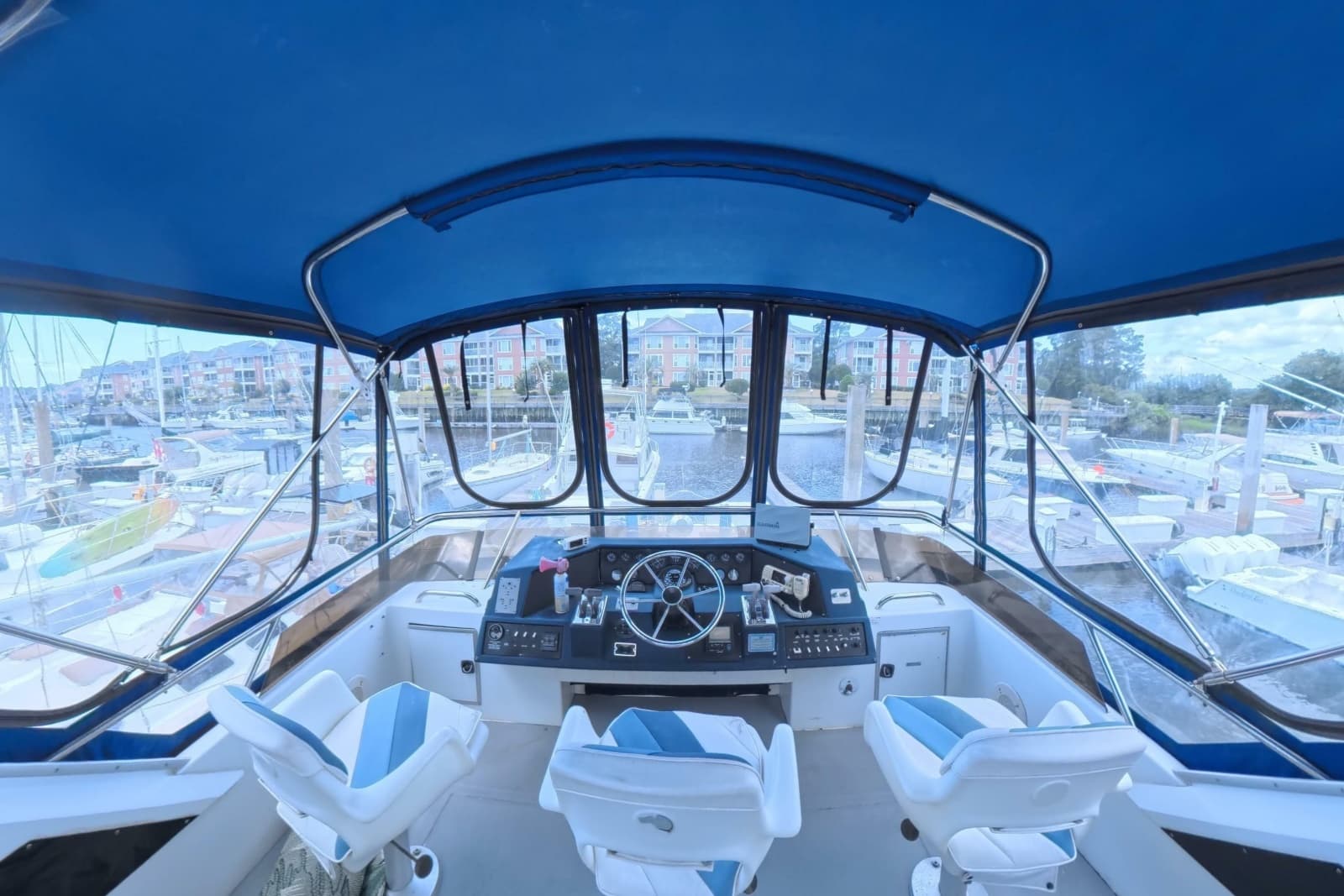 1988 Sea Ray 415 Aft Cabin - Photo 10