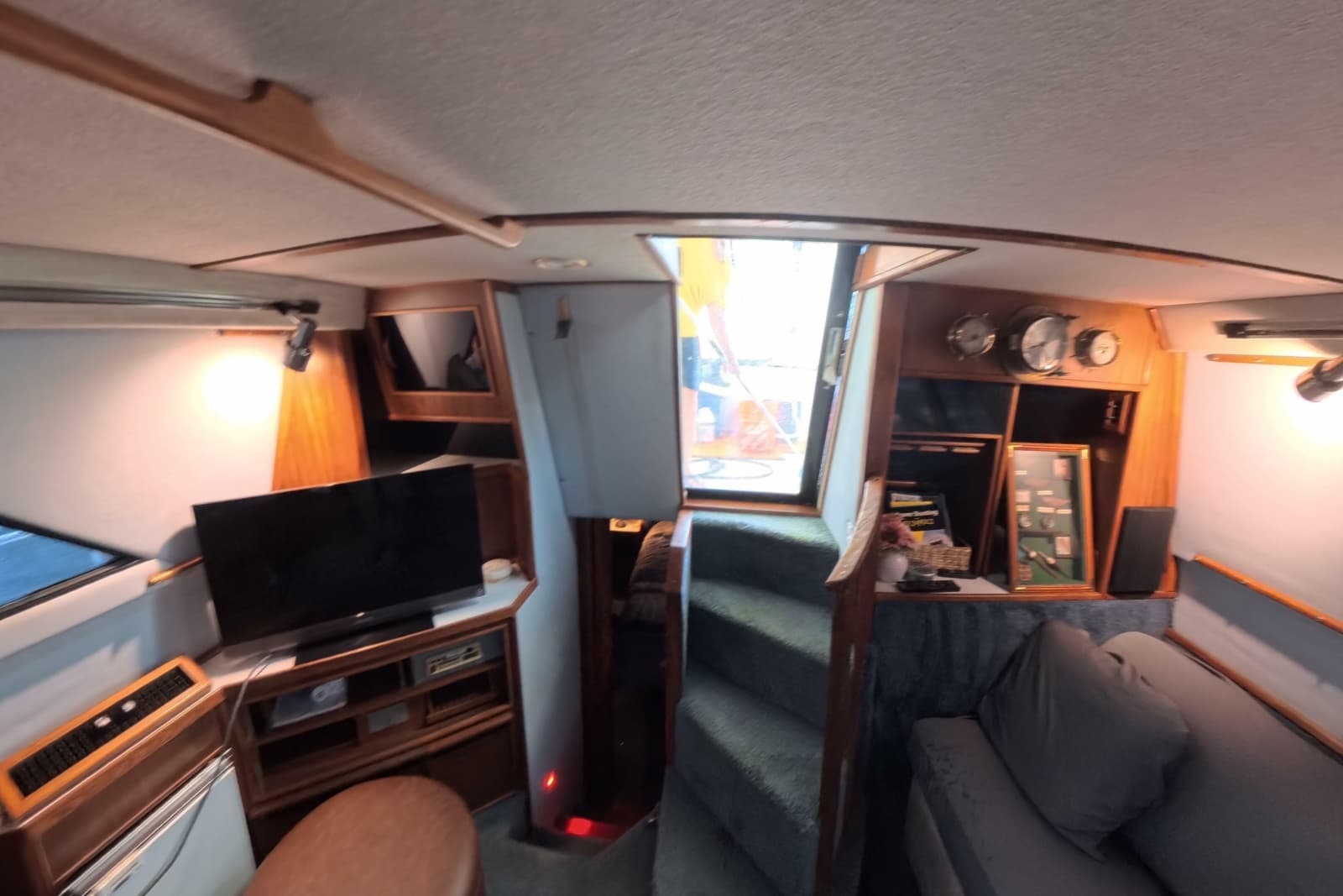 1988 Sea Ray 415 Aft Cabin - Photo 33