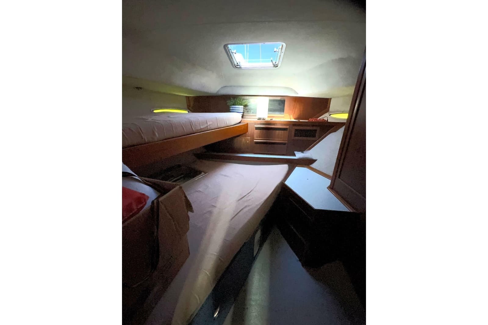 1988 Sea Ray 415 Aft Cabin - Photo 55