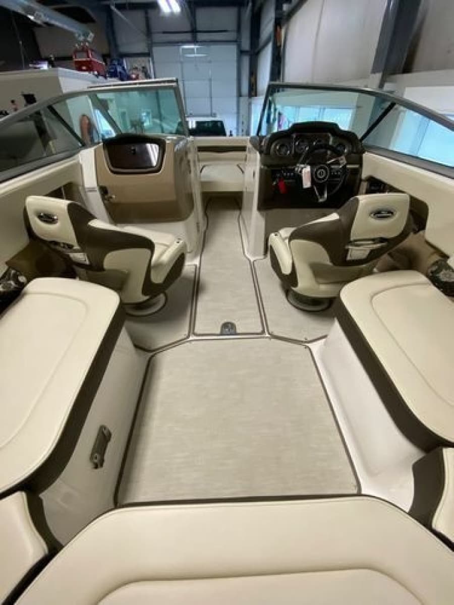 2020 Chaparral 24 SSI - Photo 6