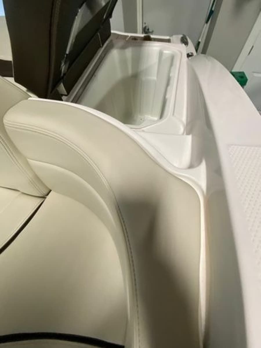 2020 Chaparral 24 SSI - Photo 23