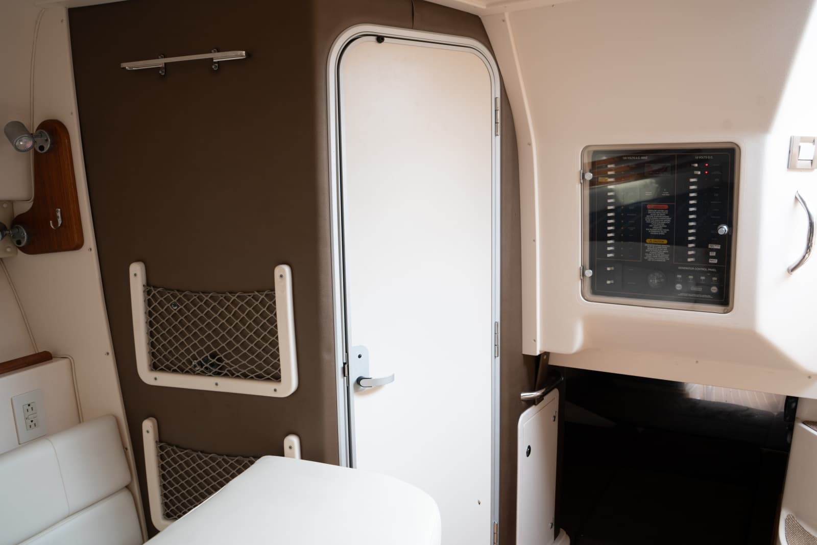 2009 Grady-White Express 330 - Photo 45