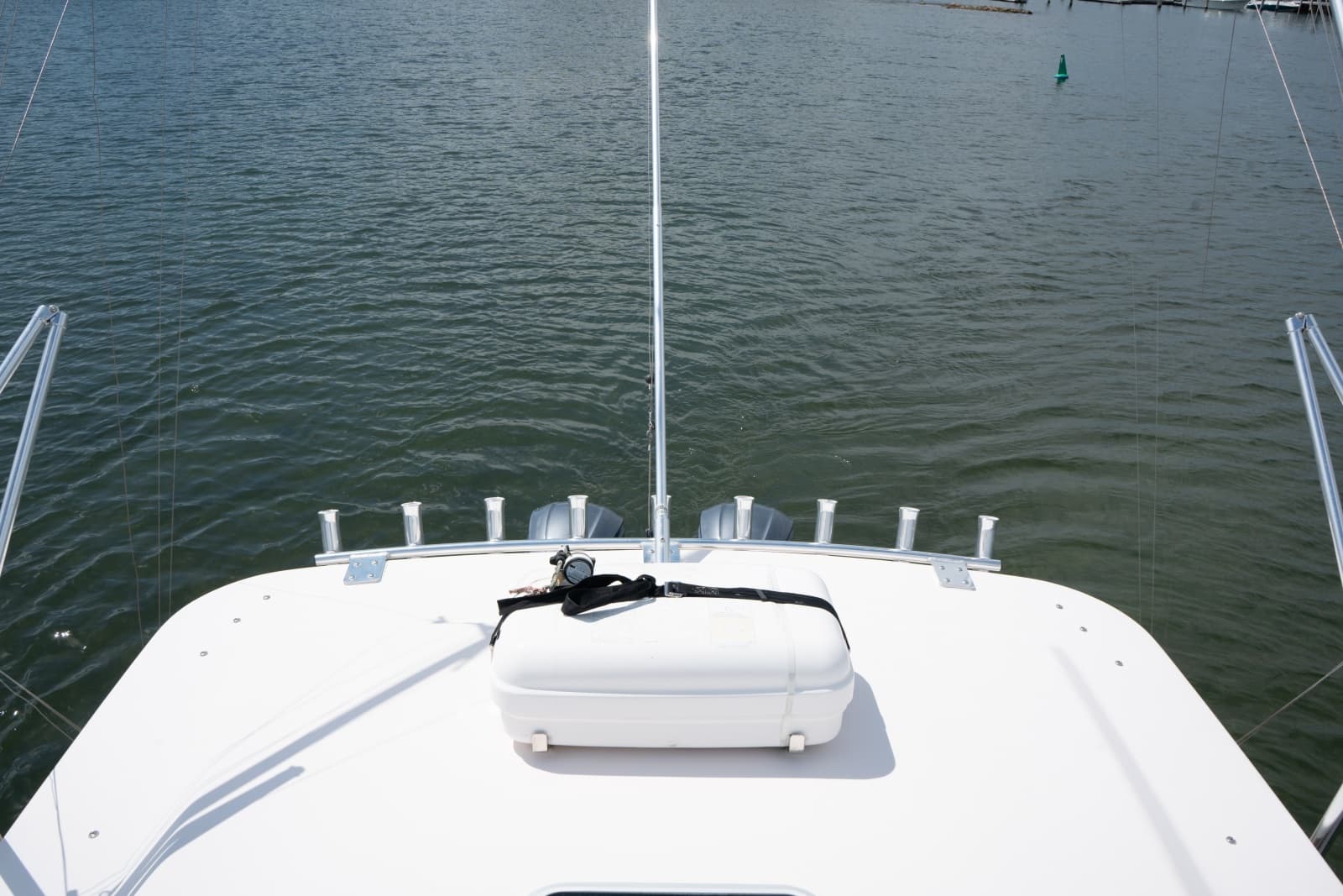 2009 Grady-White Express 330 - Photo 20