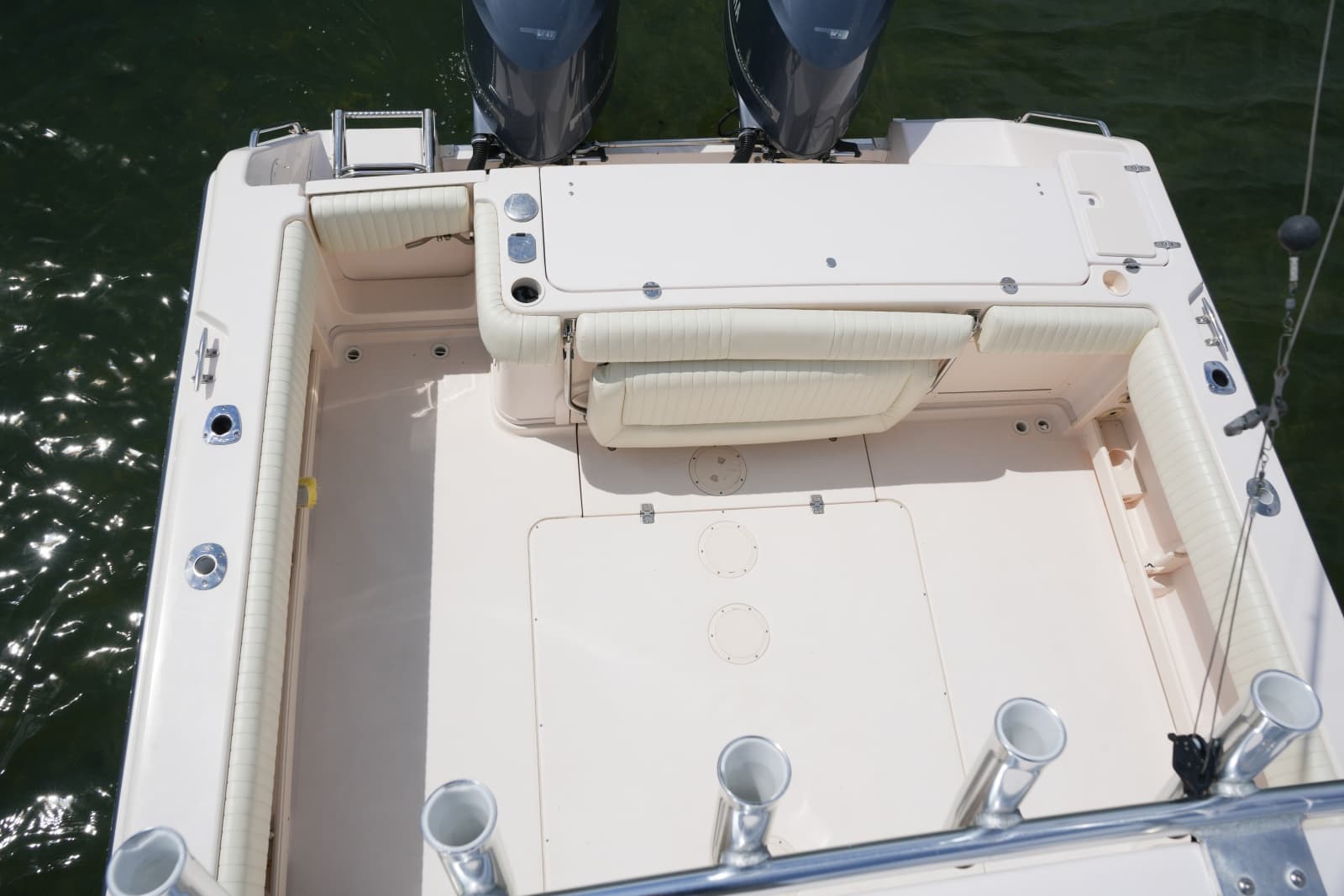 2009 Grady-White Express 330 - Photo 10