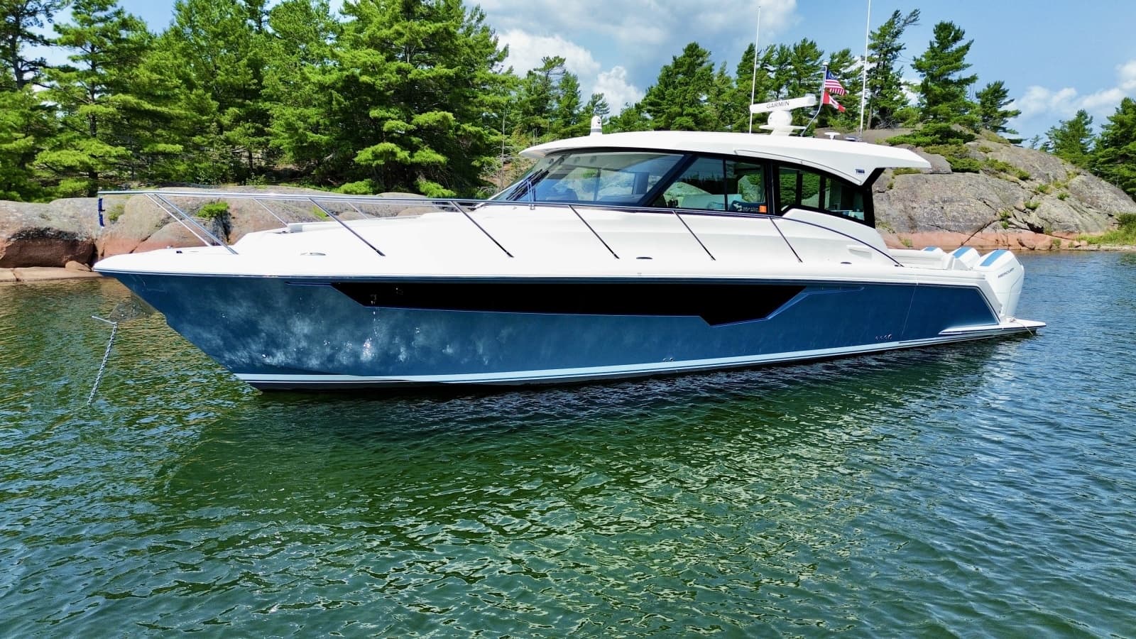 2025 Tiara Yachts 48 LE - Photo 3