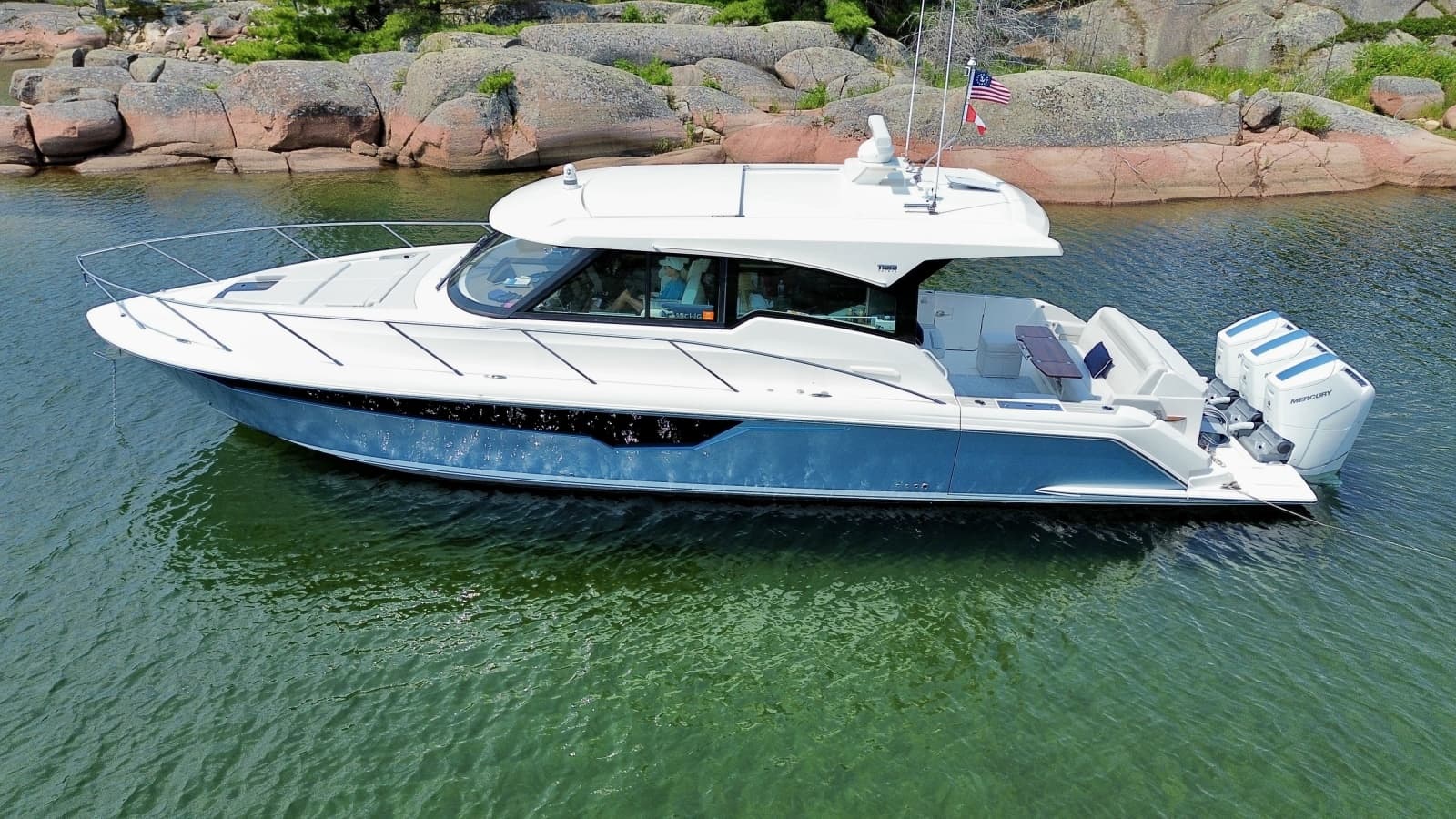 2025 Tiara Yachts 48 LE - Photo 8