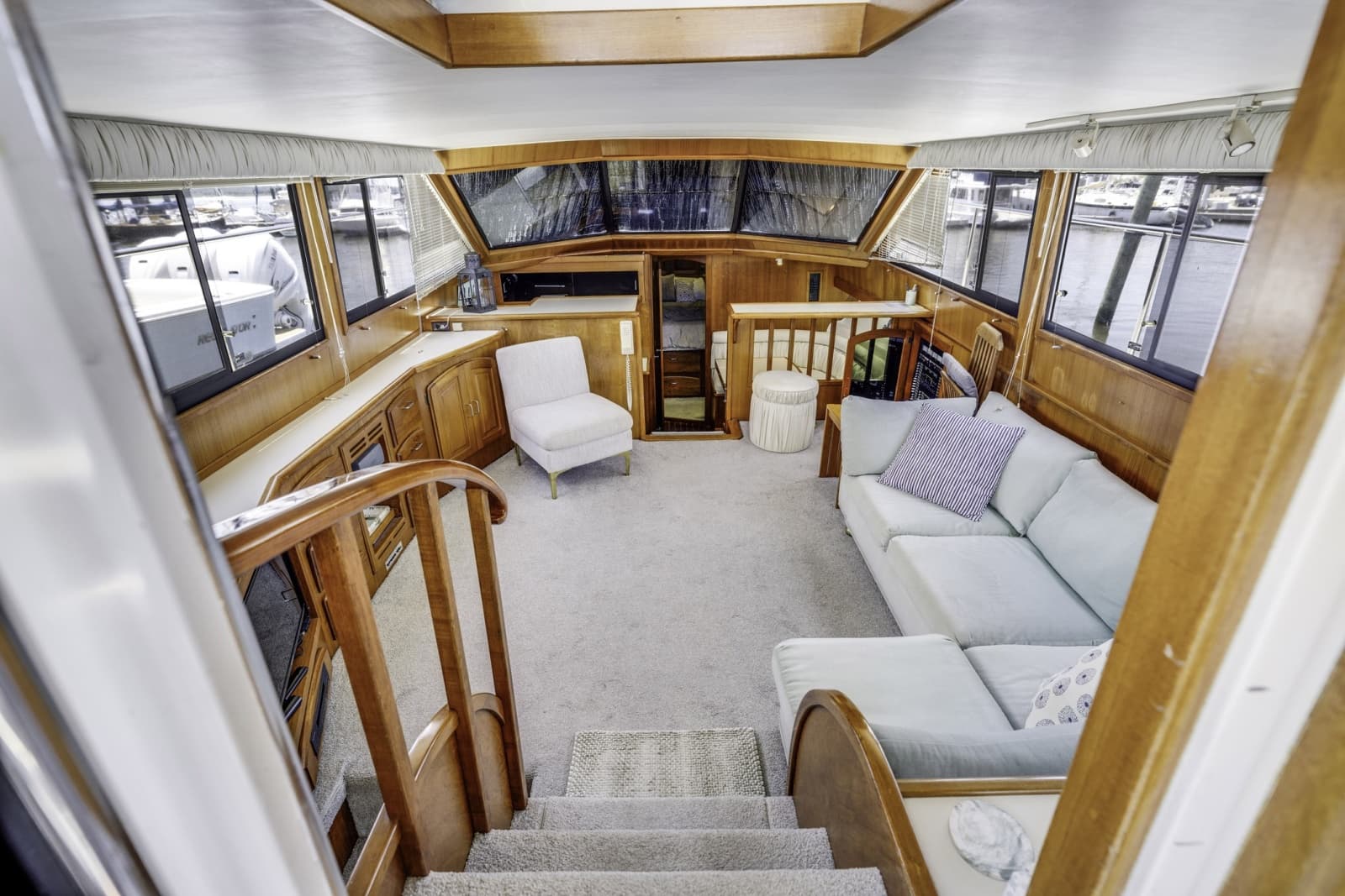 1989 Californian 45 Motor Yacht - Photo 22