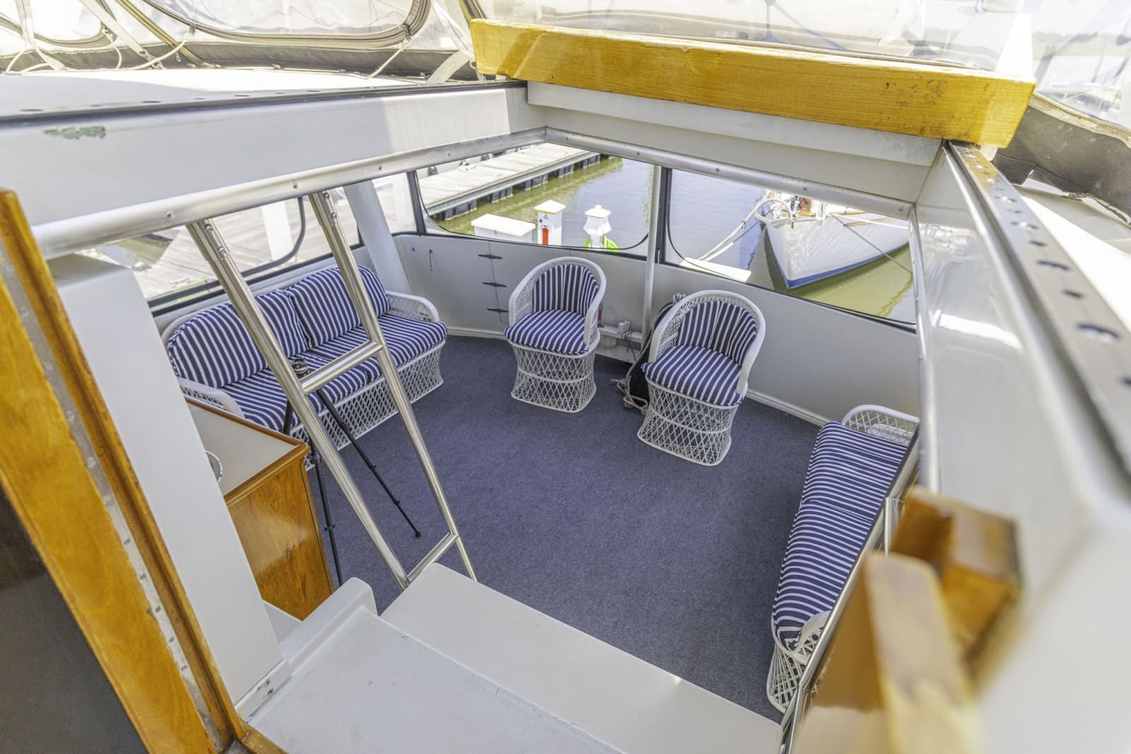 1989 Californian 45 Motor Yacht - Photo 19
