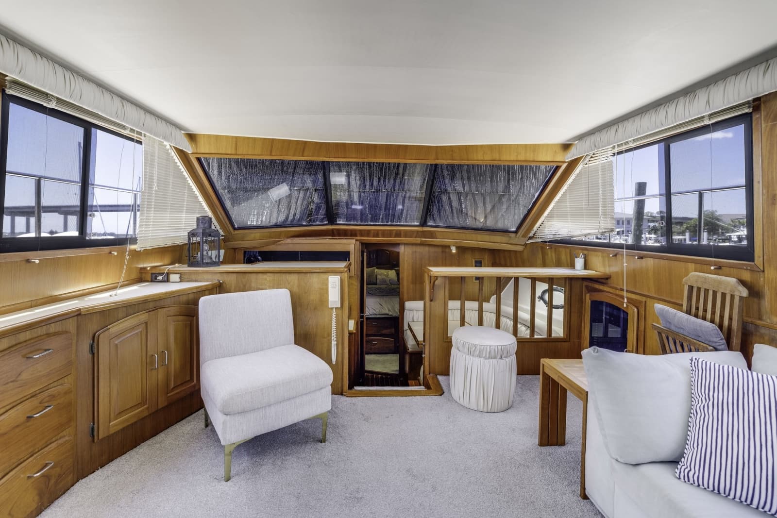 1989 Californian 45 Motor Yacht - Photo 24