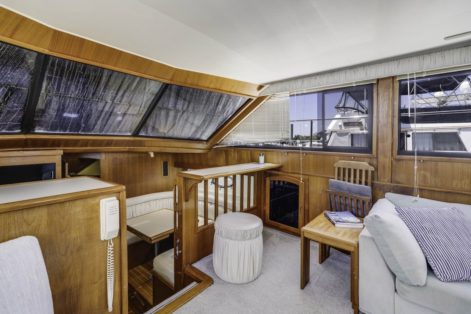 1989 Californian 45 Motor Yacht - Photo 25