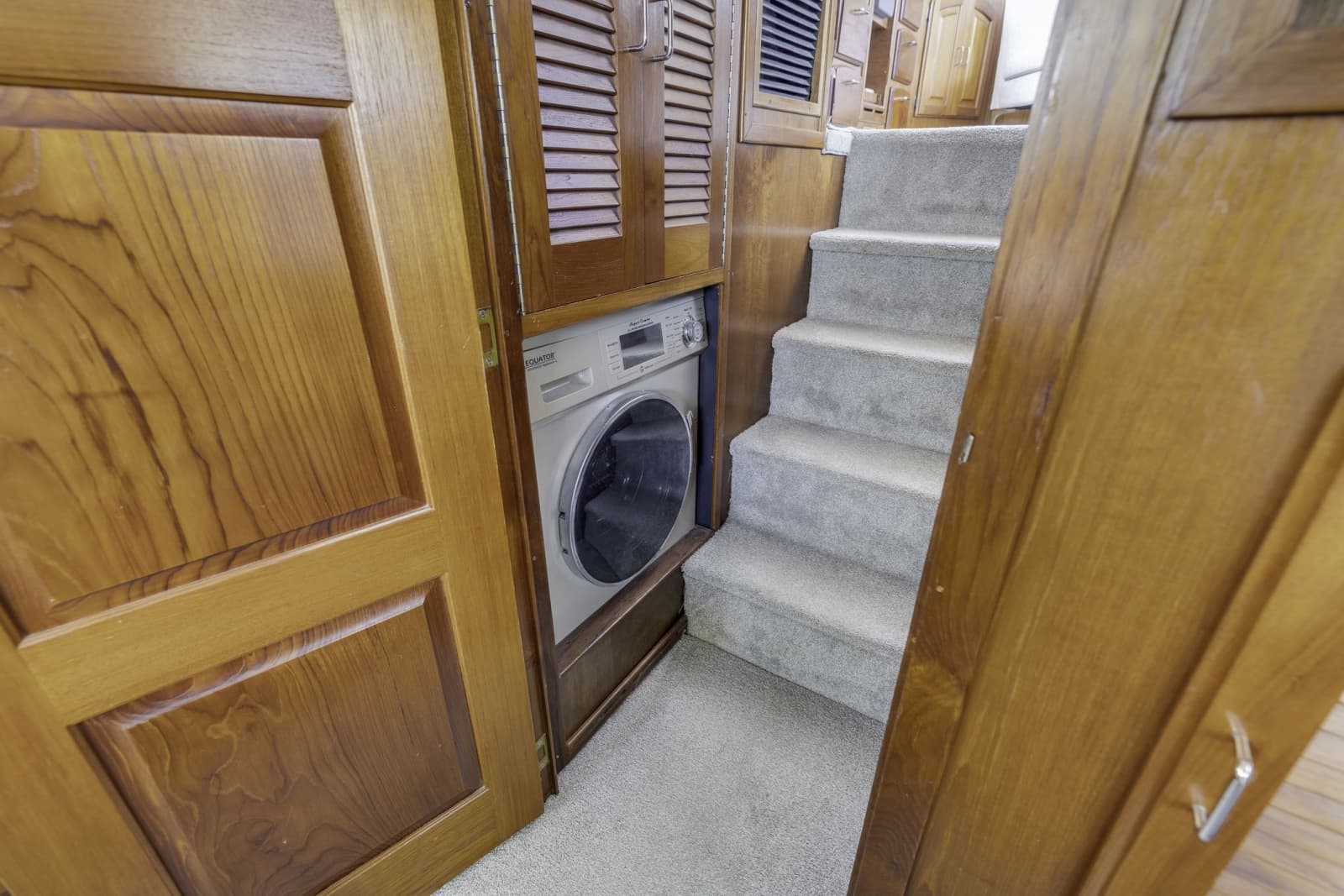 1989 Californian 45 Motor Yacht - Photo 39