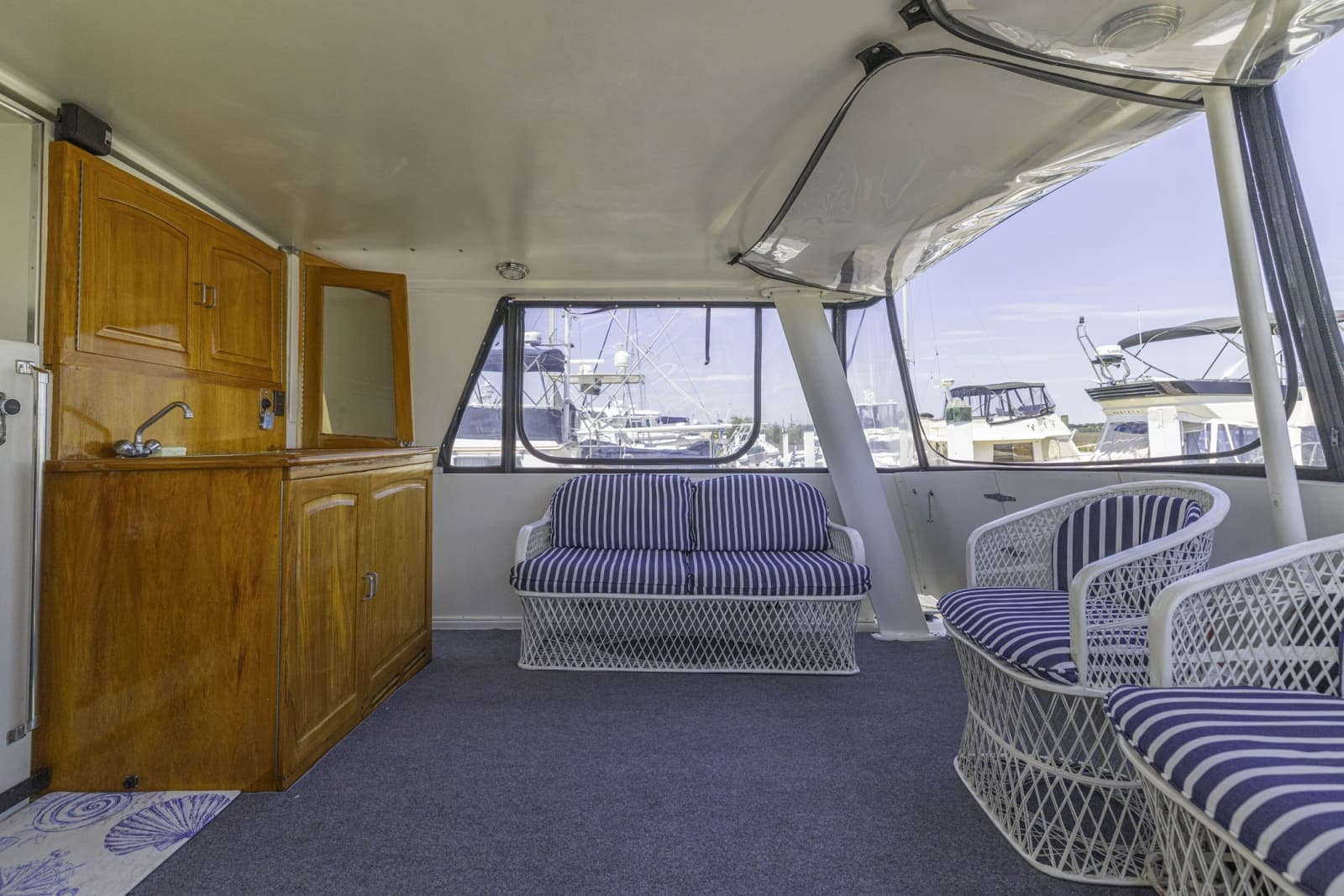 1989 Californian 45 Motor Yacht - Photo 10