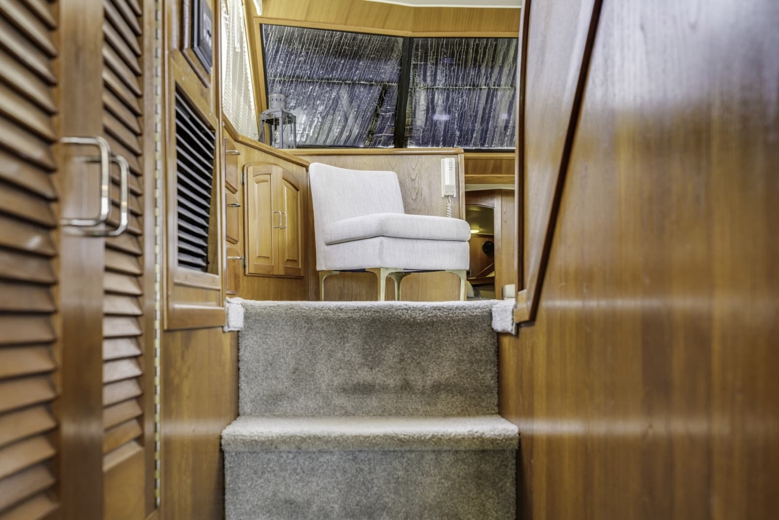 1989 Californian 45 Motor Yacht - Photo 38