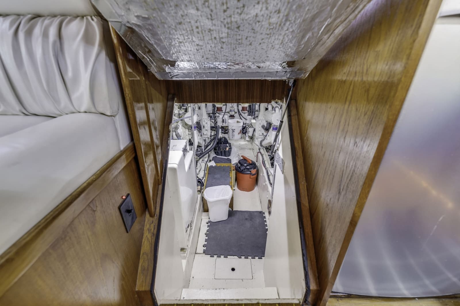 1989 Californian 45 Motor Yacht - Photo 47