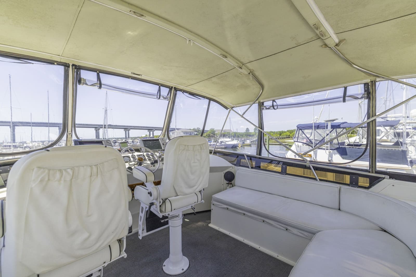 1989 Californian 45 Motor Yacht - Photo 15