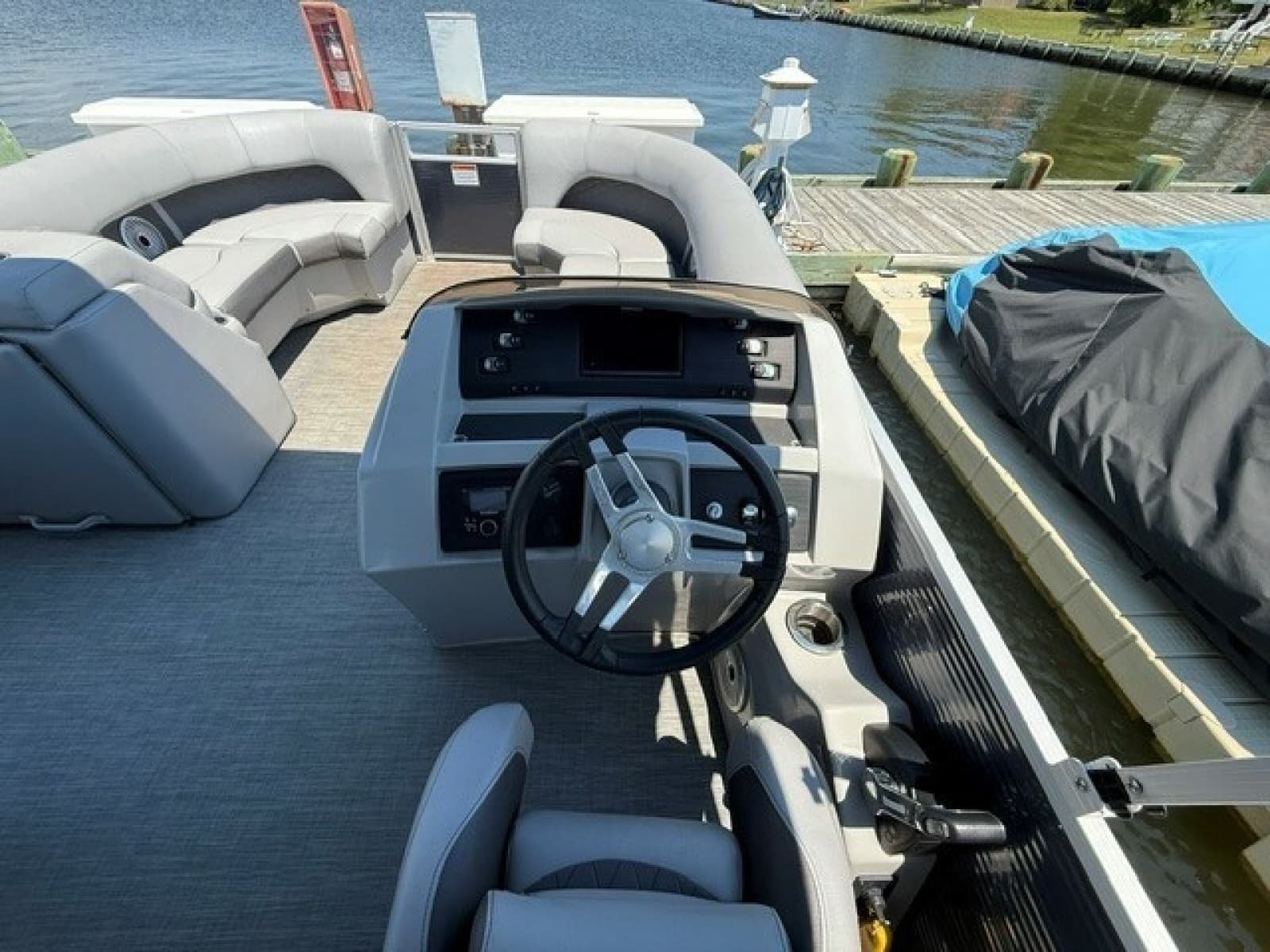 2020 Bennington SX 22 SSX - Photo 9