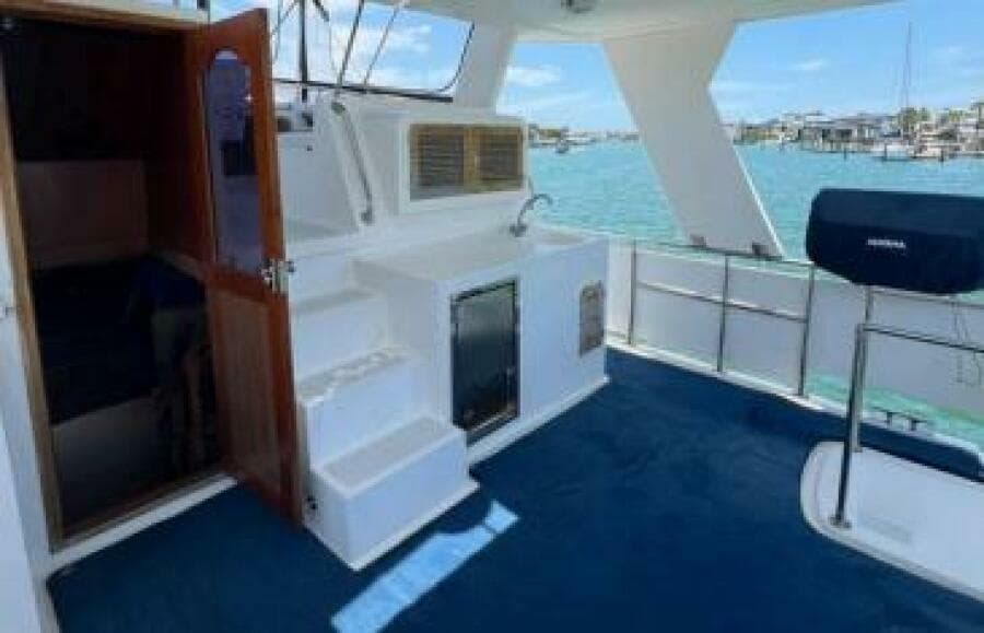 2007 Heritage East 36 Sundeck Trawler - Photo 6