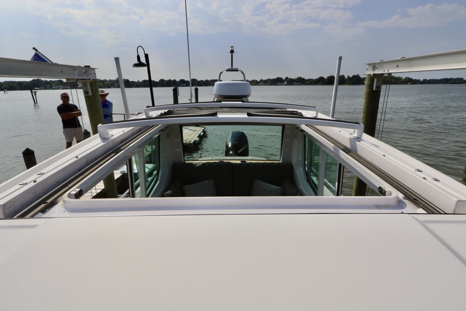 2021 Axopar 28 Cabin - Photo 25